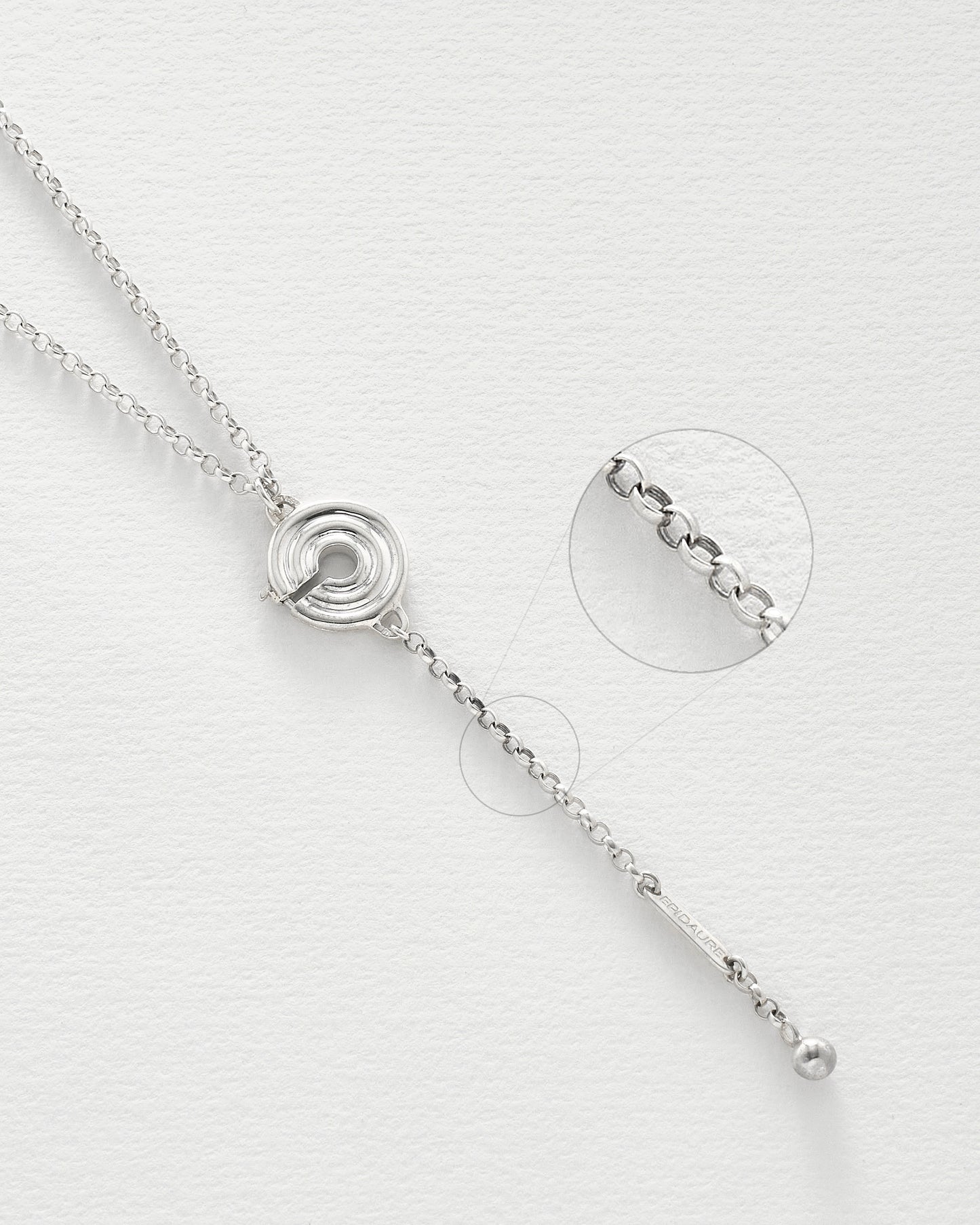Collier Panacée en Argent zoom sur la taille des maillons